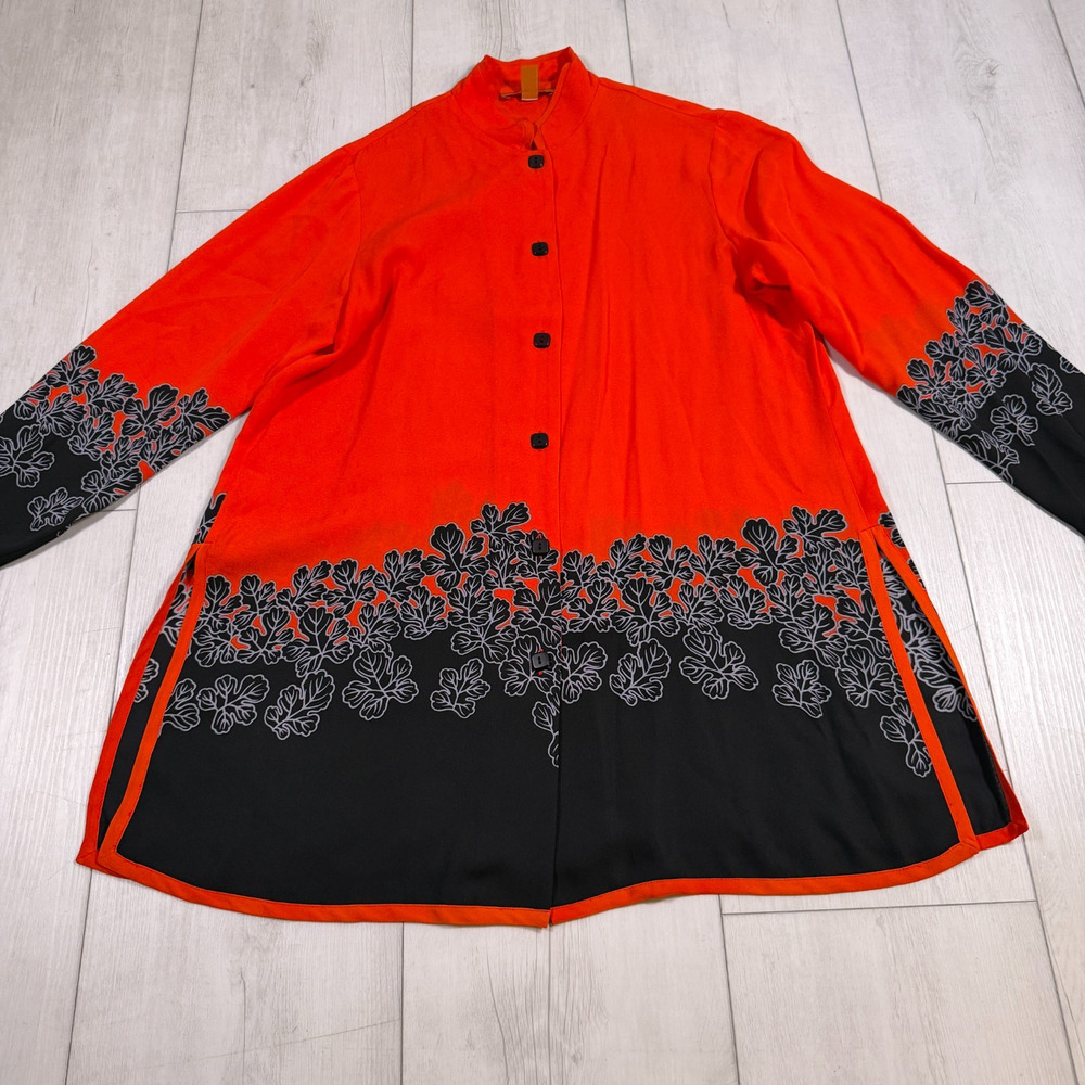 Harari Silk Black Asian Inspired Art To Wear Blouse Women’s Medium Mock Neck
